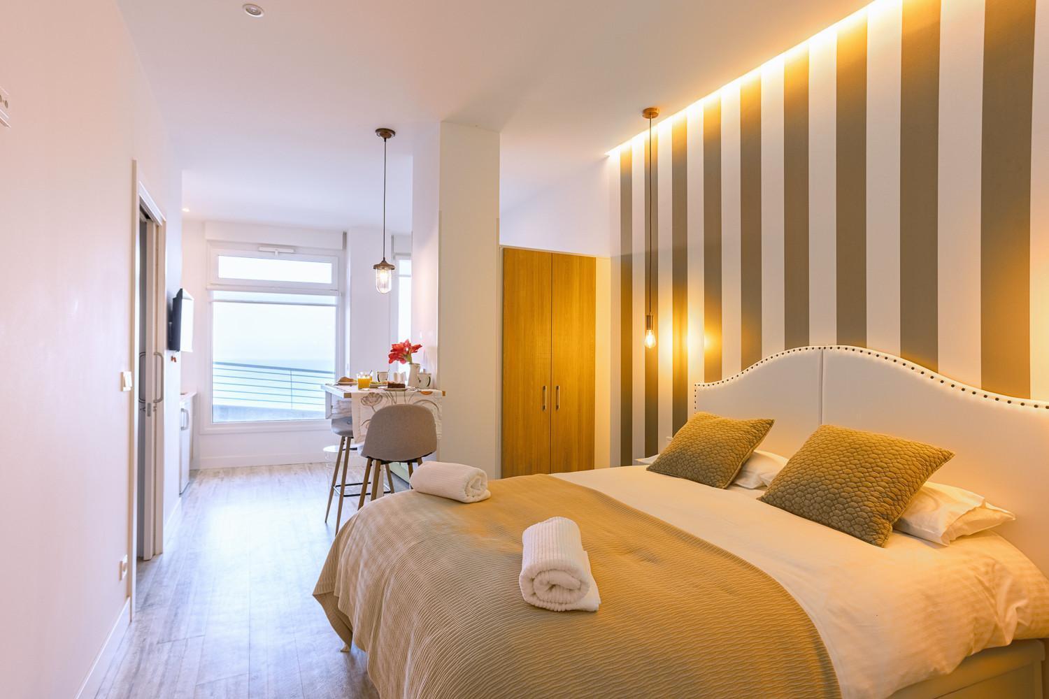 Apartamentos Kresala - Vistas Al Mar Getaria Buitenkant foto